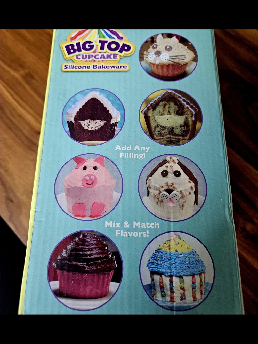 Big Top Cupcake Silicone Bakeware Set – Giant Cupcake Mold – As Seen on TV. - Picture 5 of 6